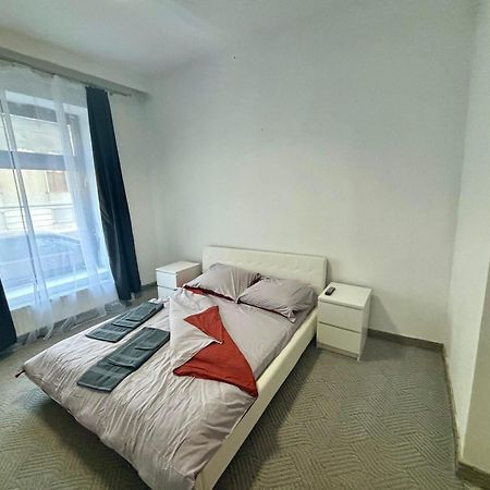 Central Park Home Клуж-Напока Екстериор снимка