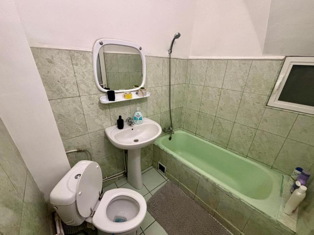 Central Park Home Клуж-Напока Екстериор снимка